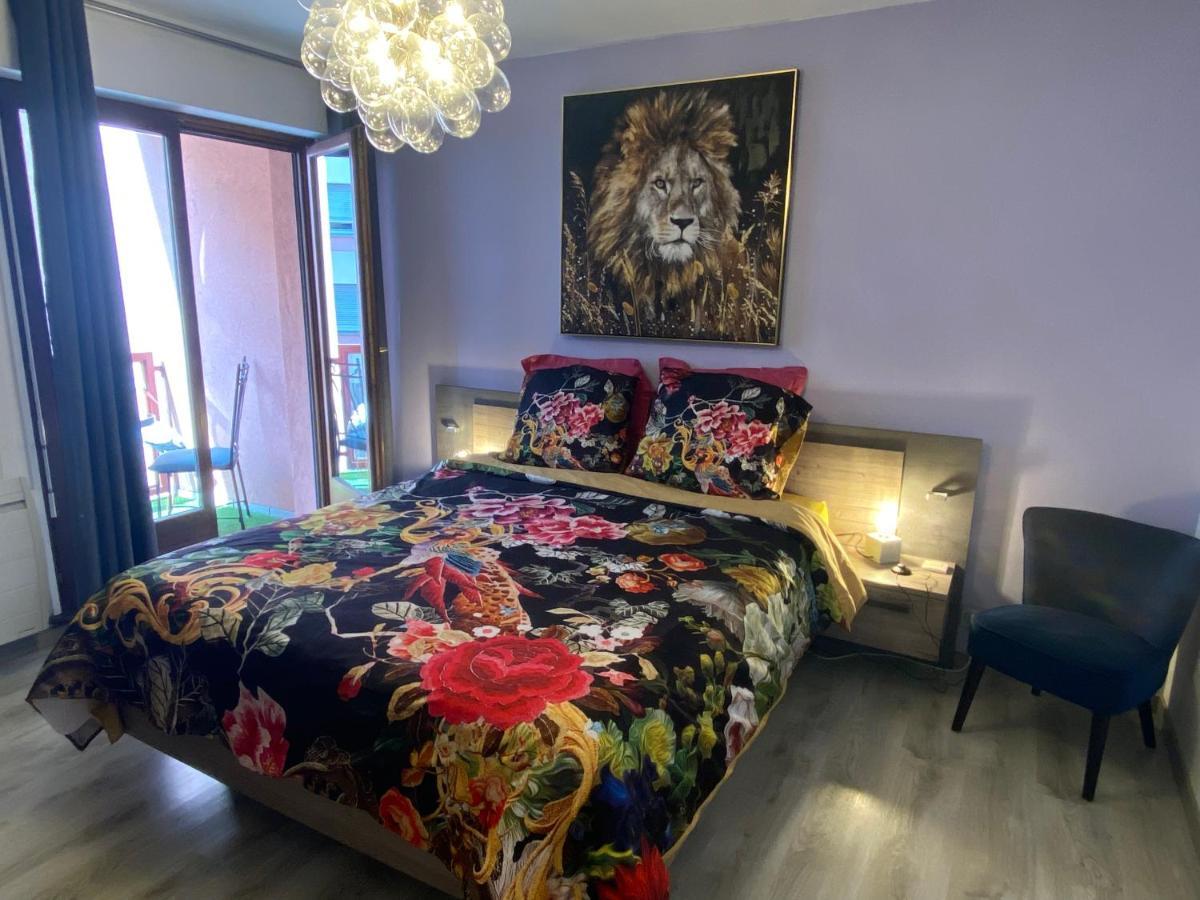 Mallo'S Lodge Avec Parking Gratuit Et 2 Balcons 科尔马 外观 照片
