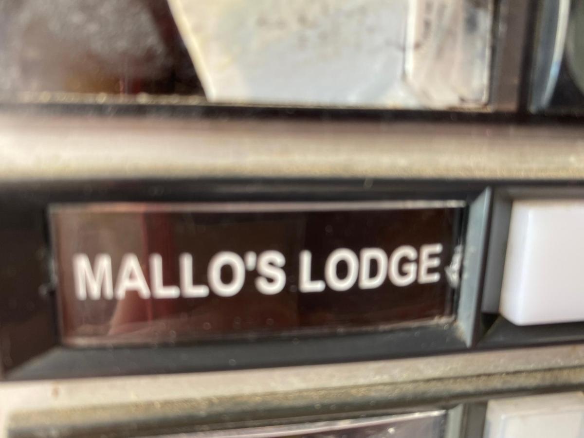 Mallo'S Lodge Avec Parking Gratuit Et 2 Balcons 科尔马 外观 照片