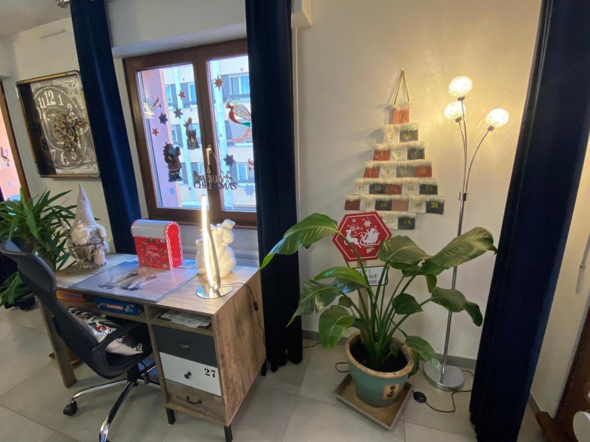 Mallo'S Lodge Avec Parking Gratuit Et 2 Balcons 科尔马 外观 照片