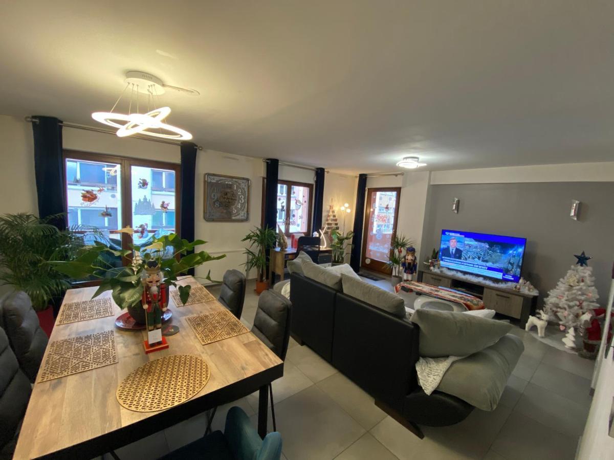 Mallo'S Lodge Avec Parking Gratuit Et 2 Balcons 科尔马 外观 照片